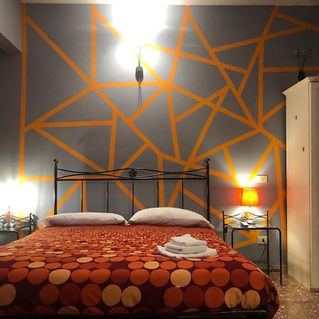 La Donna Garbata Bed & Breakfast Roma Exterior foto