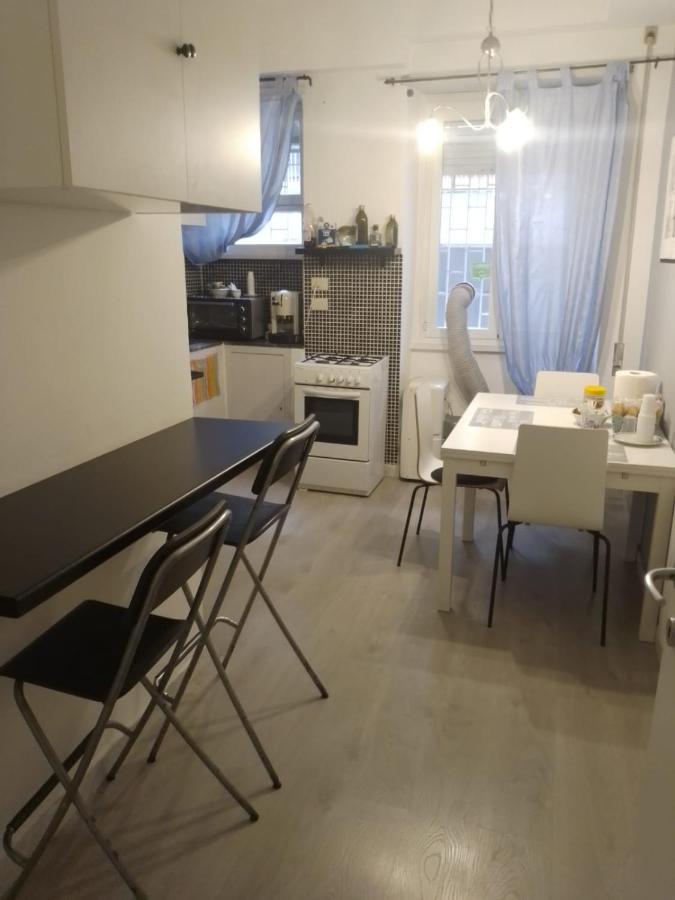 La Donna Garbata Bed & Breakfast Roma Exterior foto