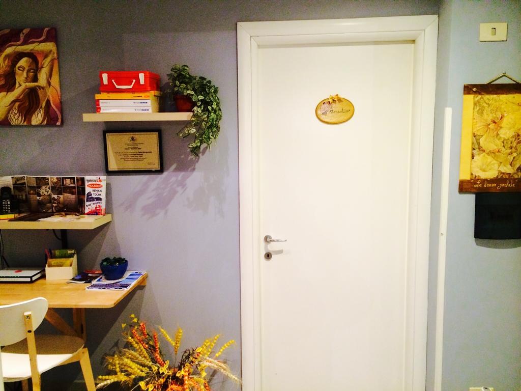 La Donna Garbata Bed & Breakfast Roma Cameră foto